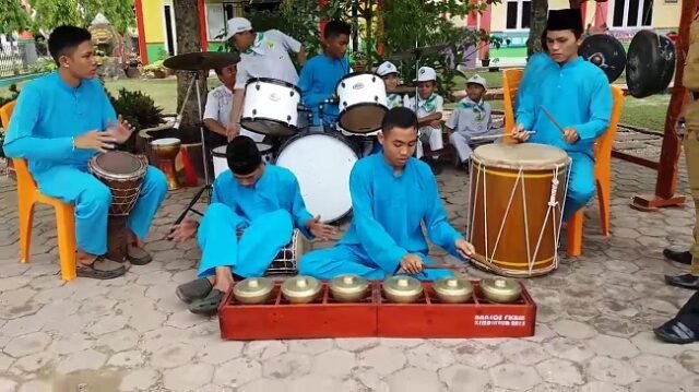 Kesenian Tradisional